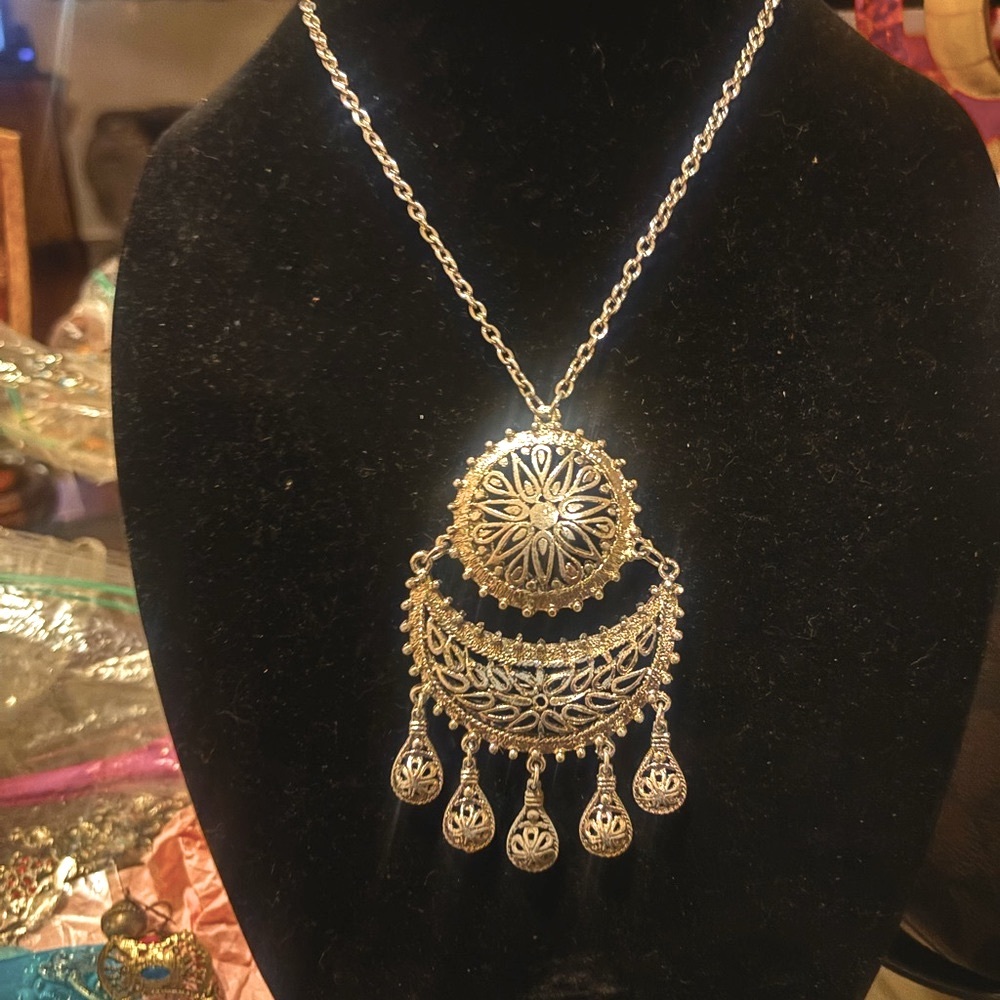 Mediterranean style Unique Necklace.